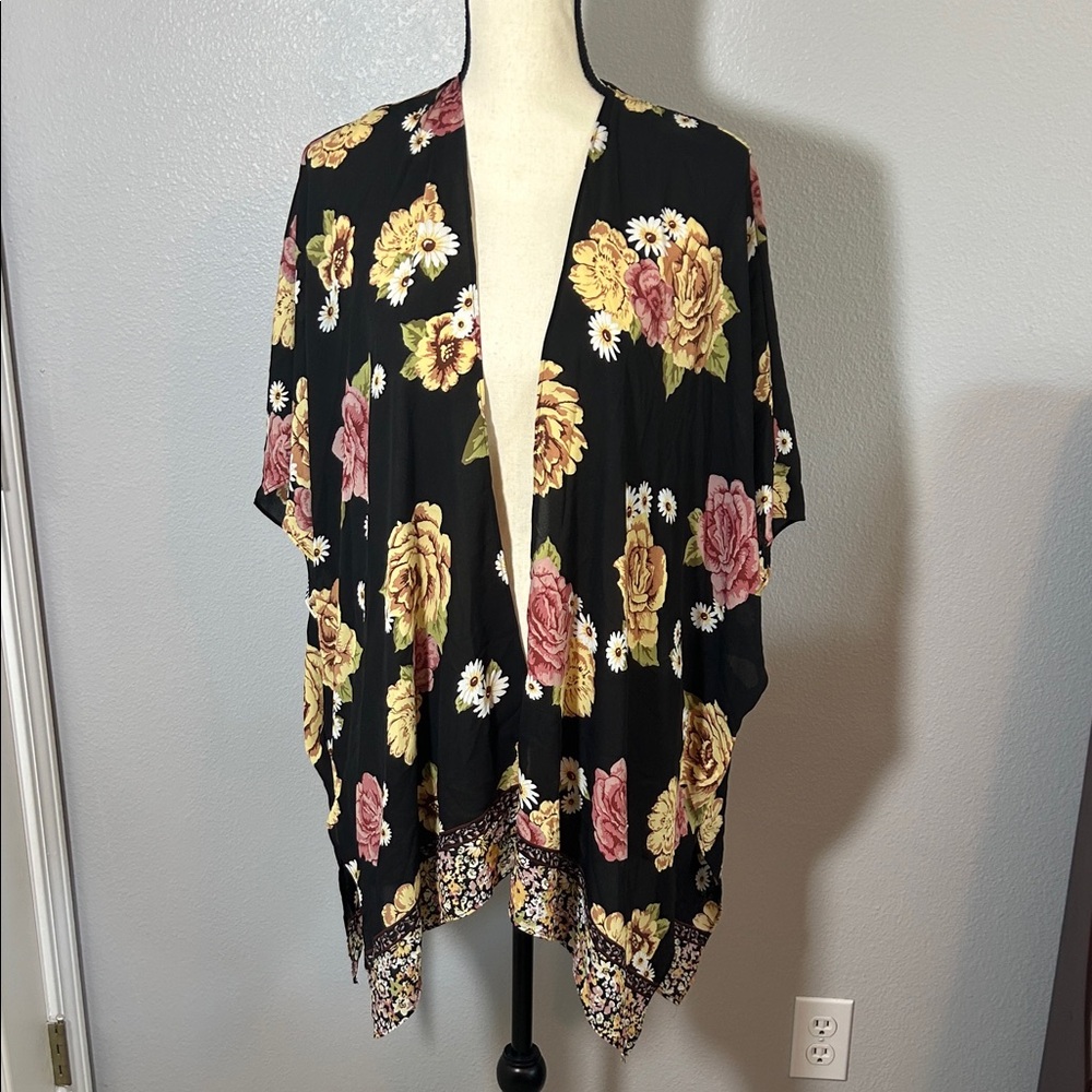 Maurices Black Floral Kimono